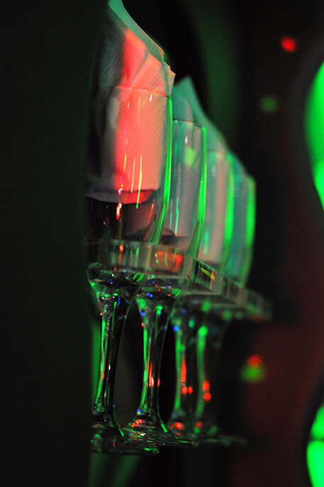 champagne glasses